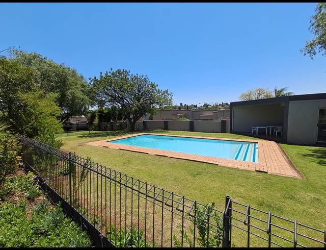 2 bed property to rent in MARAIS STEYN PARK